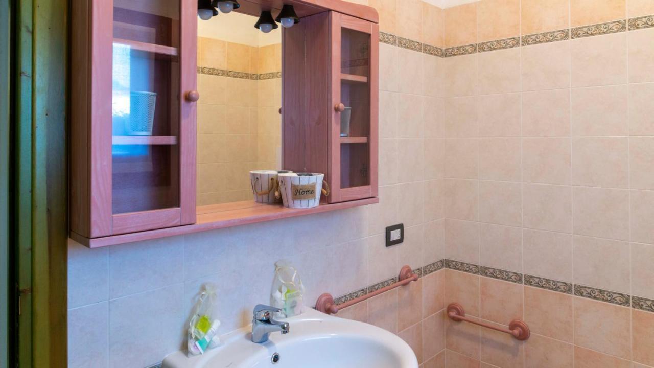 Casa Vacanze Solita Будони Екстериор снимка